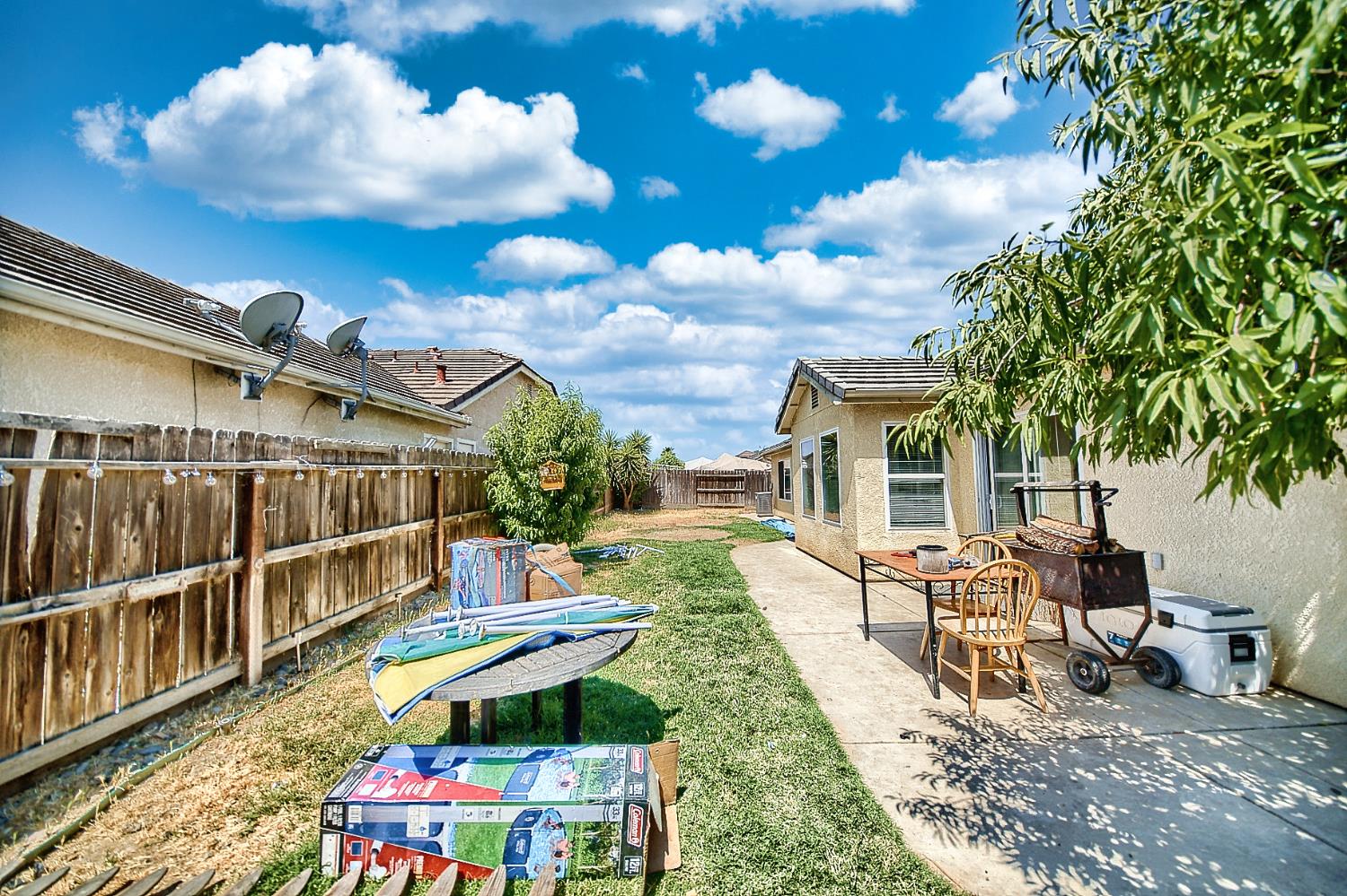 Detail Gallery Image 32 of 92 For 1423 Chamberlain Ave, Los Banos,  CA 93635 - 4 Beds | 2 Baths