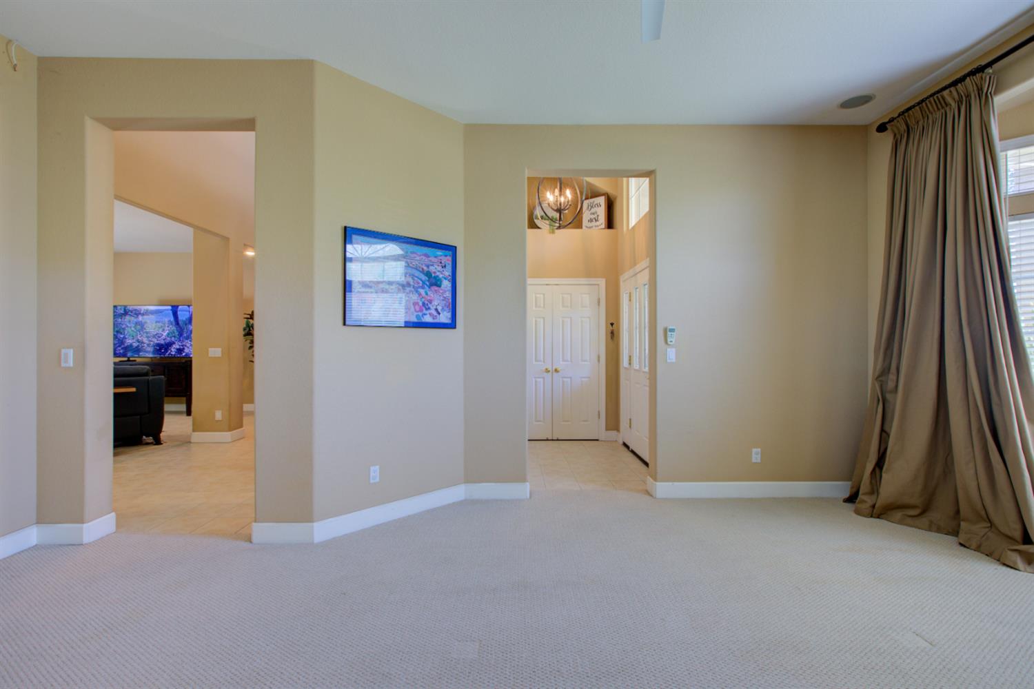 Detail Gallery Image 10 of 81 For 1073 Spring Meadow Dr, Manteca,  CA 95336 - 5 Beds | 3 Baths
