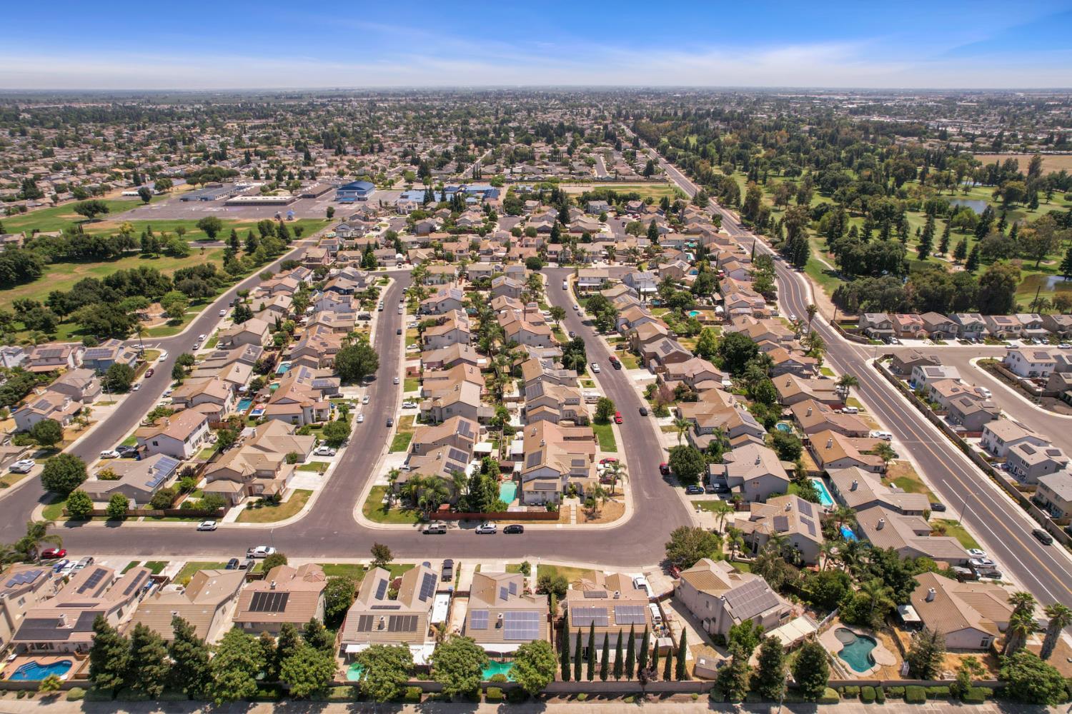Detail Gallery Image 63 of 67 For 573 Fribourg Ln, Manteca,  CA 95337 - 3 Beds | 2 Baths