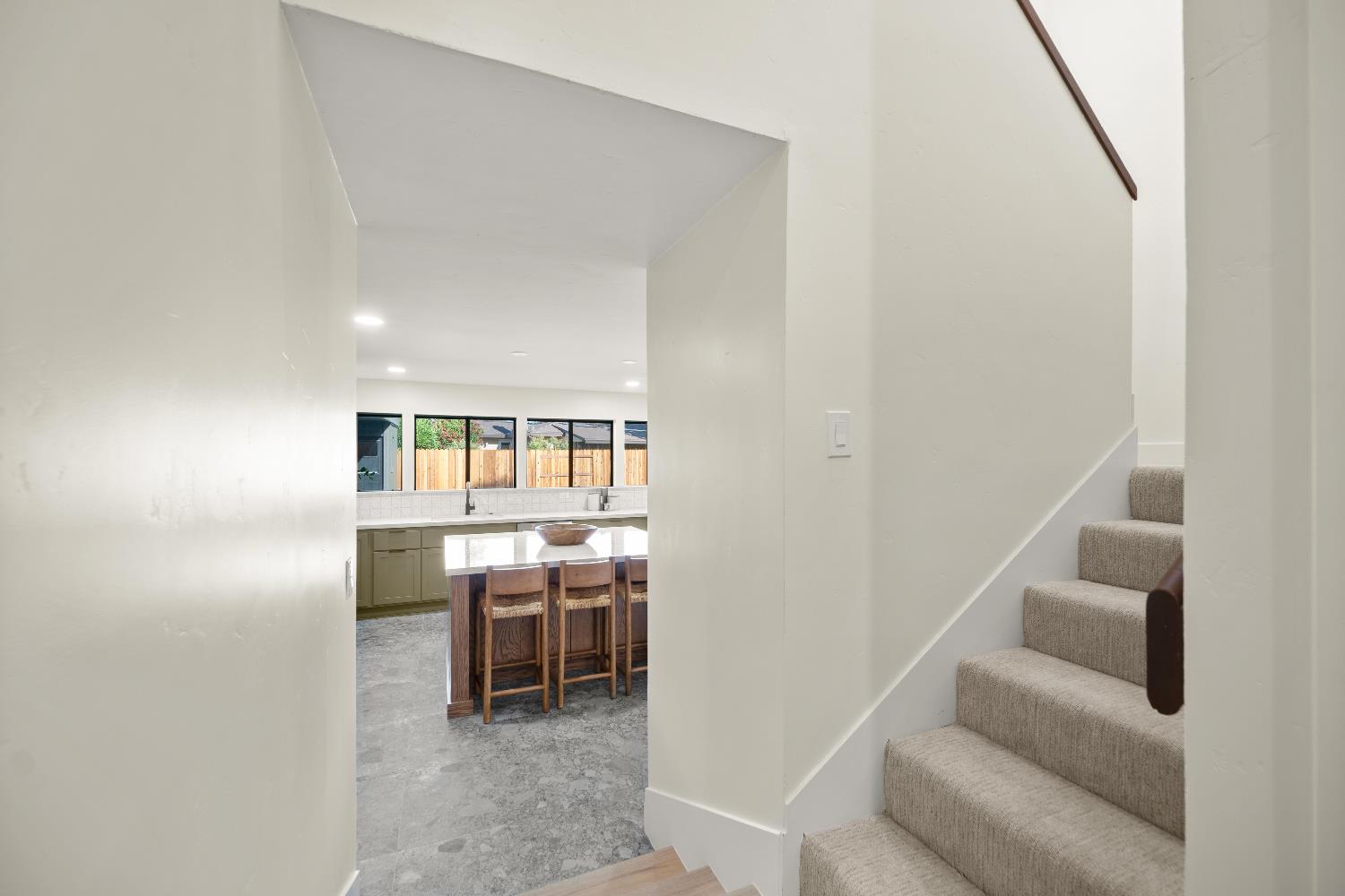 Detail Gallery Image 66 of 99 For 1349 Gagle Way, Sacramento,  CA 95831 - 3 Beds | 3/1 Baths