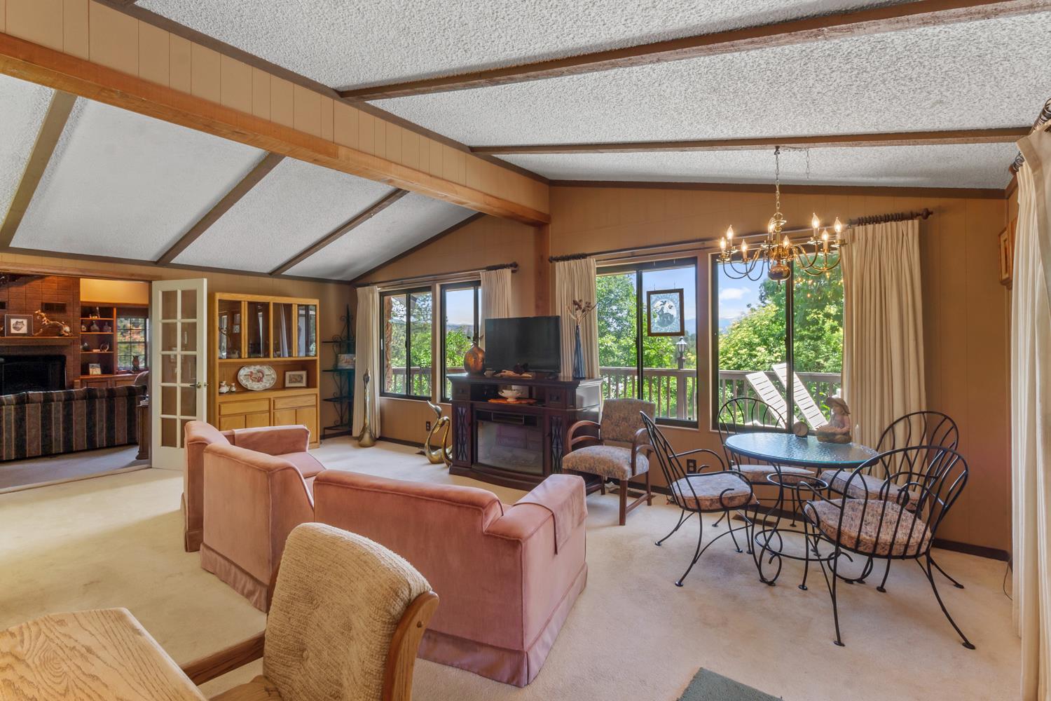 Detail Gallery Image 13 of 75 For 22665 Prospect Hts, Groveland,  CA 95321 - 2 Beds | 2 Baths