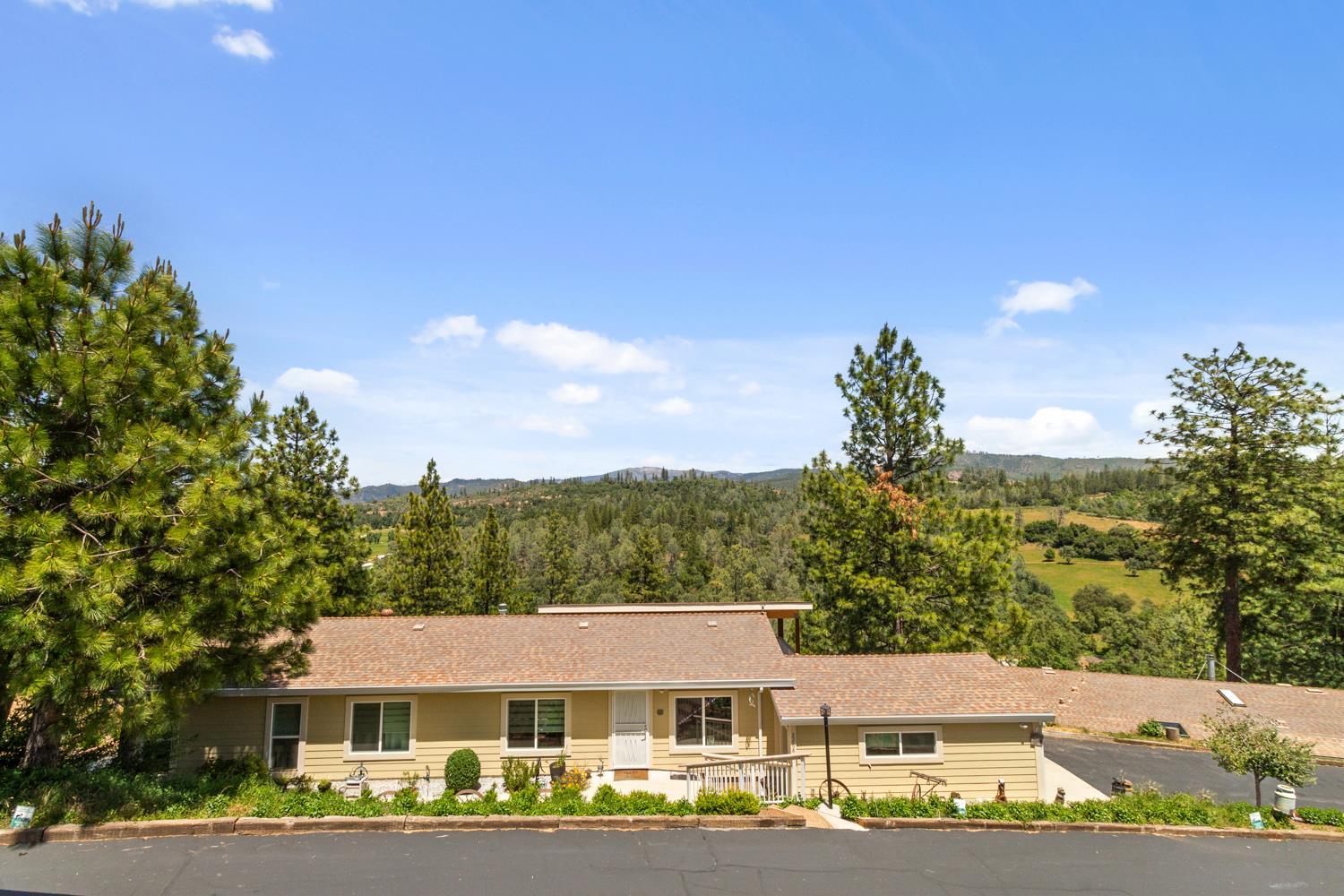 Detail Gallery Image 50 of 75 For 22665 Prospect Hts, Groveland,  CA 95321 - 2 Beds | 2 Baths