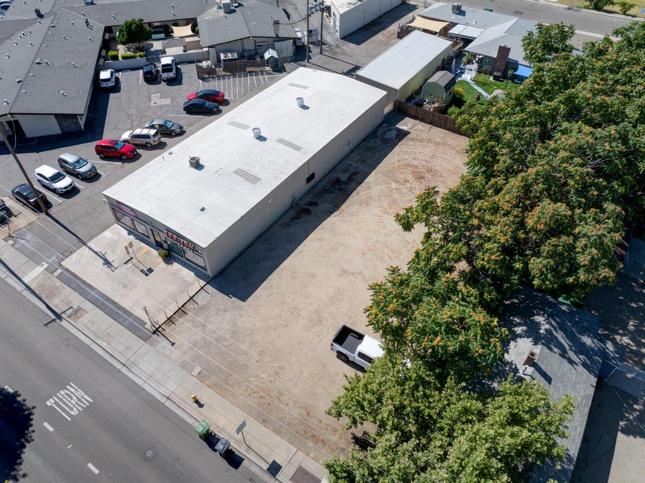 Detail Gallery Image 32 of 34 For 884 W Main St #B,  Turlock,  CA 95380 - – Beds | – Baths