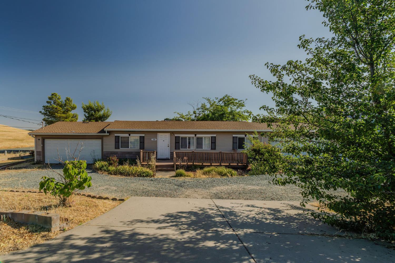 Detail Gallery Image 9 of 86 For 4330 Feather Ct., Ione,  CA 95640 - 6 Beds | 4 Baths