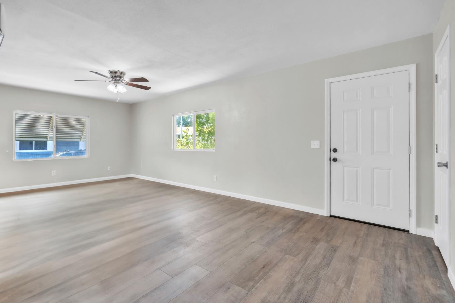 Detail Gallery Image 11 of 26 For 5040 Jackson St 60, North Highlands,  CA 95660 - 2 Beds | 2 Baths