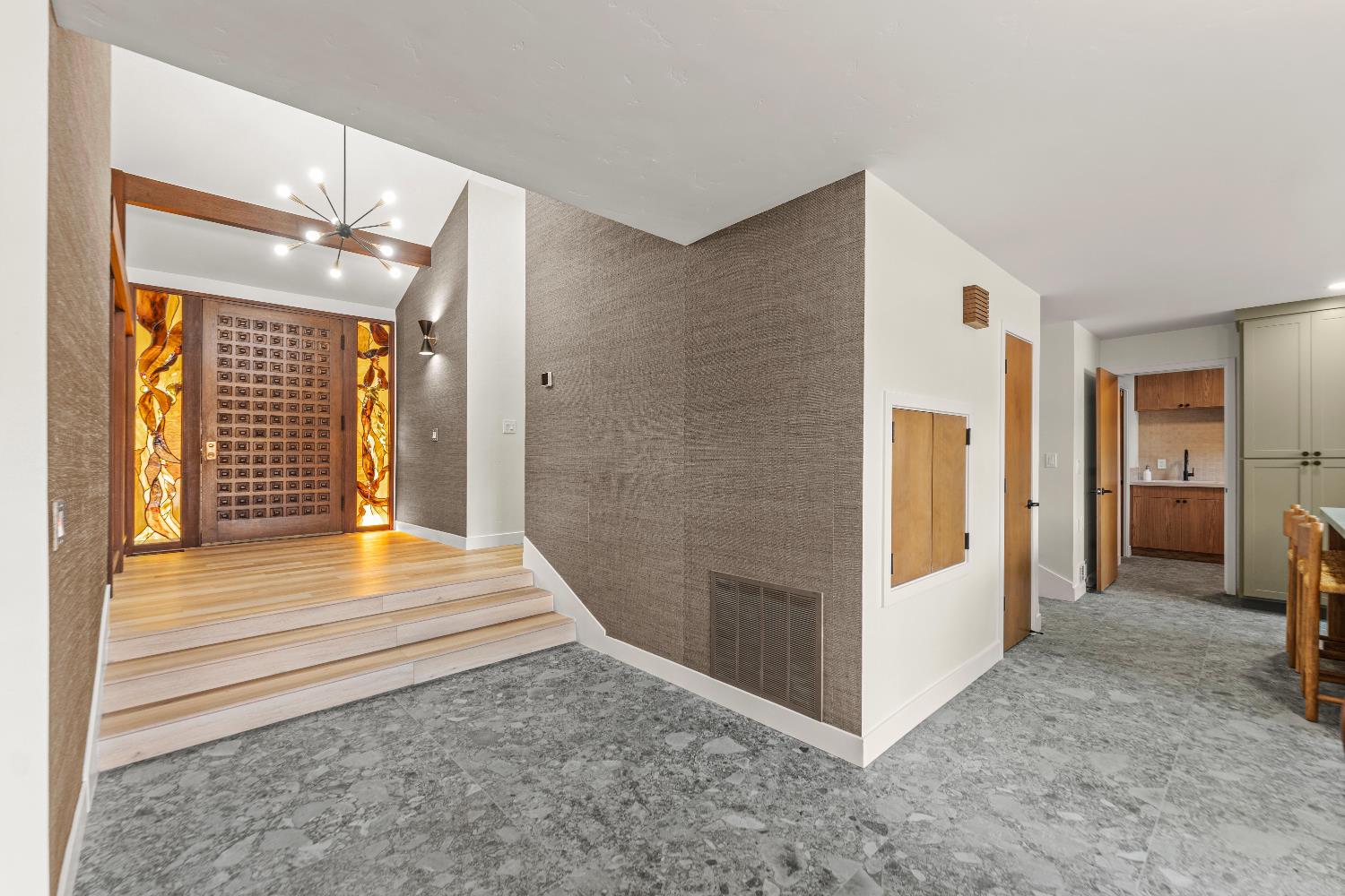 Detail Gallery Image 27 of 99 For 1349 Gagle Way, Sacramento,  CA 95831 - 3 Beds | 3/1 Baths