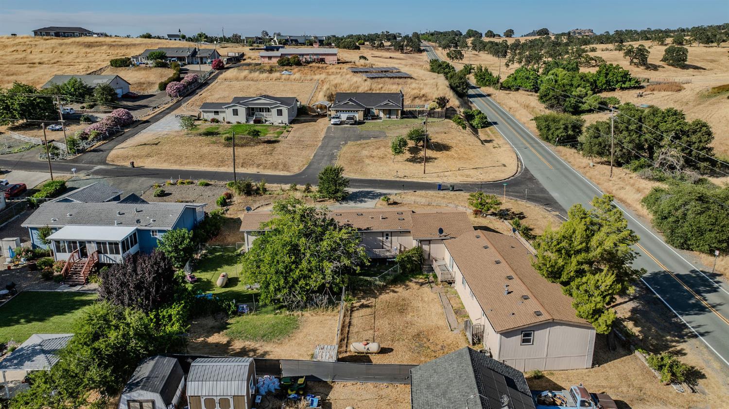 Detail Gallery Image 6 of 86 For 4330 Feather Ct., Ione,  CA 95640 - 6 Beds | 4 Baths