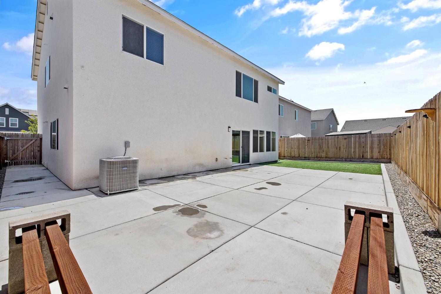 Detail Gallery Image 58 of 60 For 1754 N Aster Lake Rd, Hanford,  CA 93230 - 5 Beds | 3/1 Baths