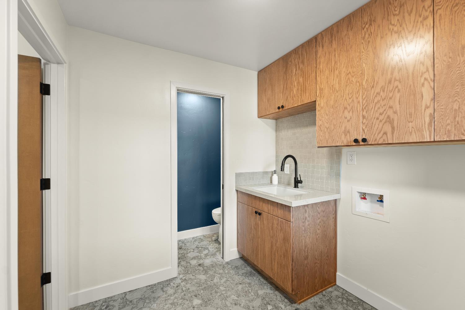 Detail Gallery Image 56 of 99 For 1349 Gagle Way, Sacramento,  CA 95831 - 3 Beds | 3/1 Baths
