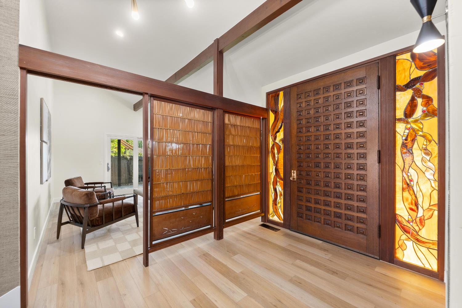 Detail Gallery Image 20 of 99 For 1349 Gagle Way, Sacramento,  CA 95831 - 3 Beds | 3/1 Baths