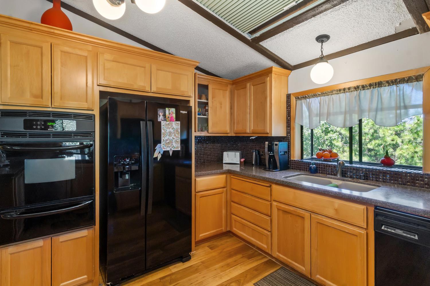 Detail Gallery Image 23 of 75 For 22665 Prospect Hts, Groveland,  CA 95321 - 2 Beds | 2 Baths