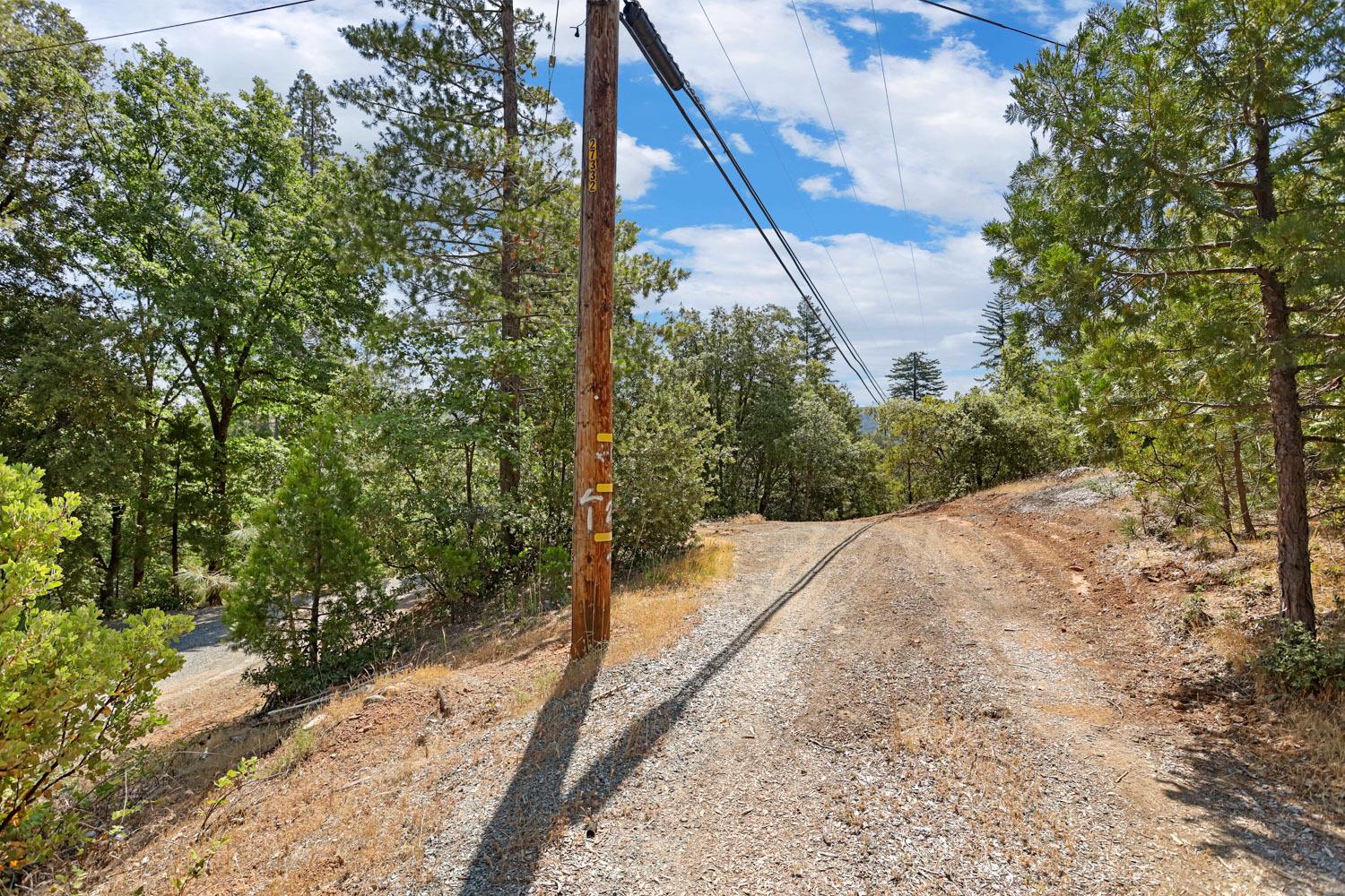 Detail Gallery Image 57 of 58 For 19725 State Highway 120, Groveland,  CA 95321 - 4 Beds | 2 Baths
