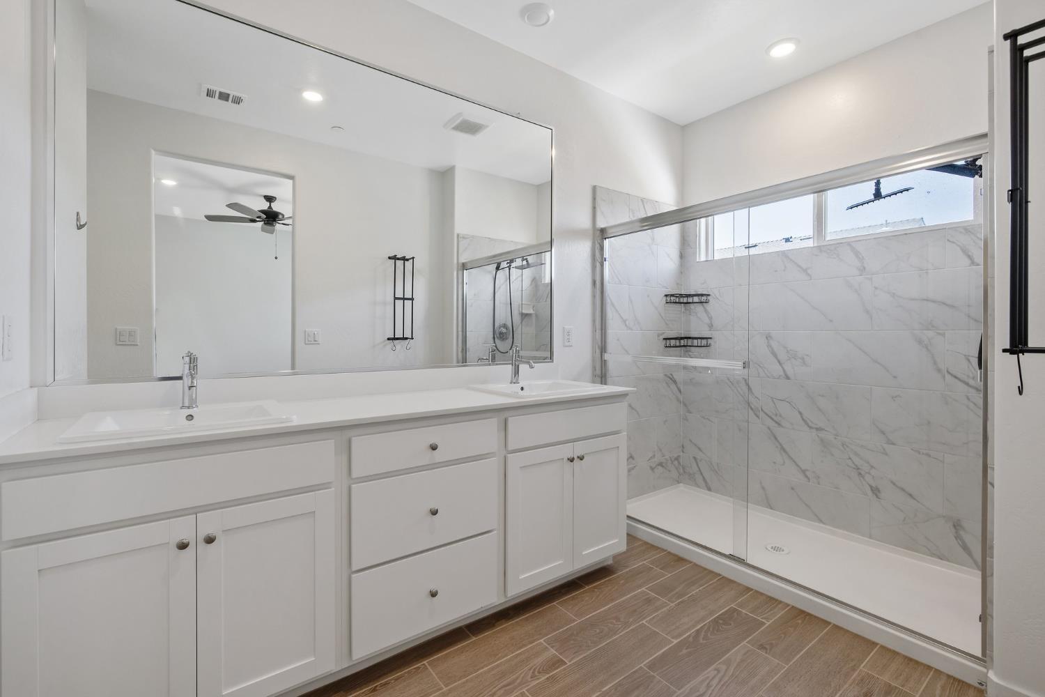 Detail Gallery Image 51 of 60 For 1754 N Aster Lake Rd, Hanford,  CA 93230 - 5 Beds | 3/1 Baths