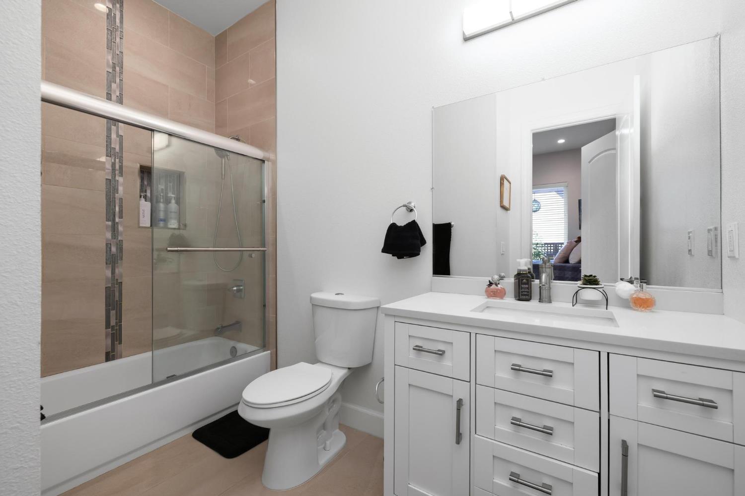Detail Gallery Image 64 of 93 For 28344 S Lindly Ln, Tracy,  CA 95304 - 6 Beds | 5/2 Baths