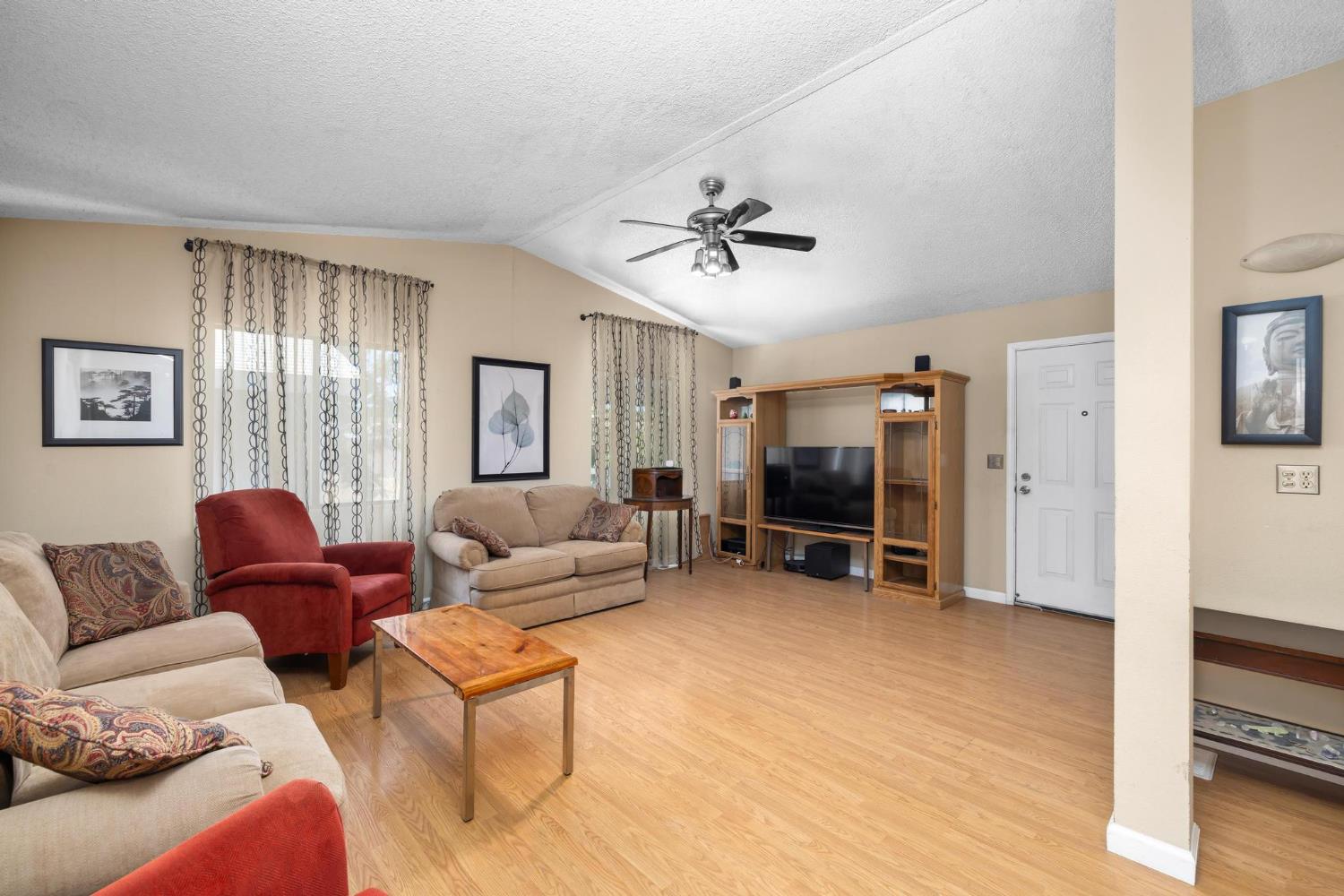 Detail Gallery Image 8 of 28 For 4399 Aplicella Ct 1, Manteca,  CA 95337 - 2 Beds | 2 Baths