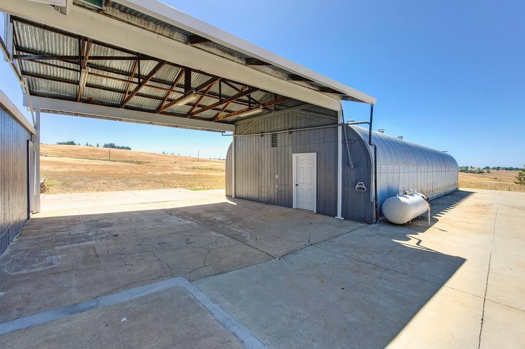 Detail Gallery Image 69 of 93 For 3656 Hokan Ln, Wheatland,  CA 95692 - 6 Beds | 4 Baths