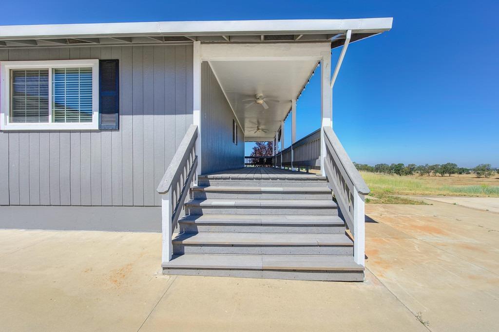 Detail Gallery Image 50 of 93 For 3656 Hokan Ln, Wheatland,  CA 95692 - 6 Beds | 4 Baths