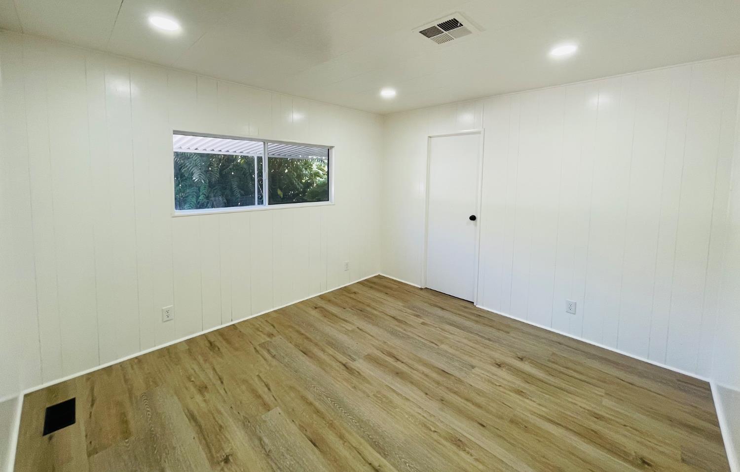 Detail Gallery Image 14 of 24 For 2240 Golden Oak Ln 3, Merced,  CA 95341 - 2 Beds | 2 Baths