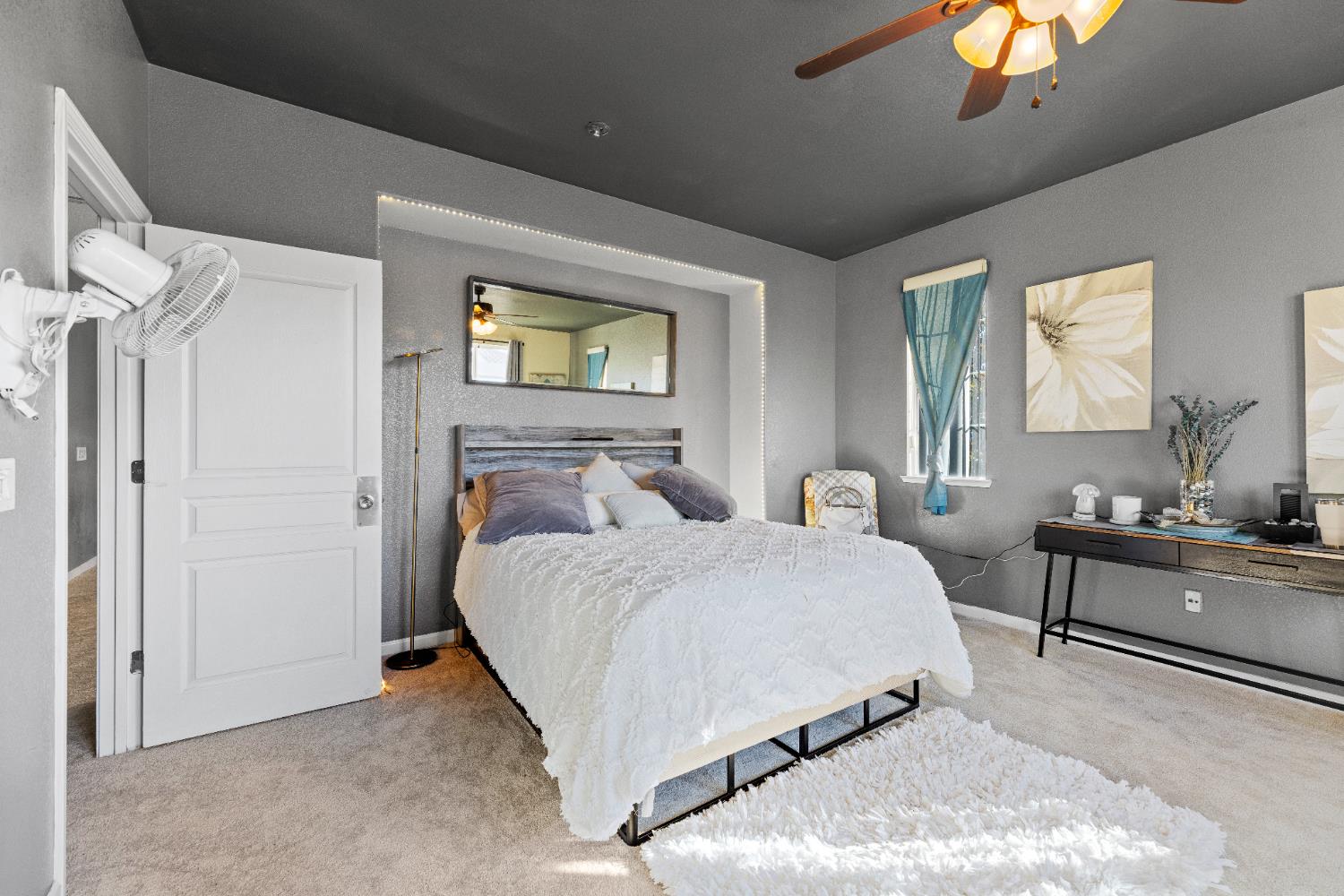 Detail Gallery Image 26 of 39 For 5953 Pebblestone Way, Stockton,  CA 95219 - 4 Beds | 3 Baths