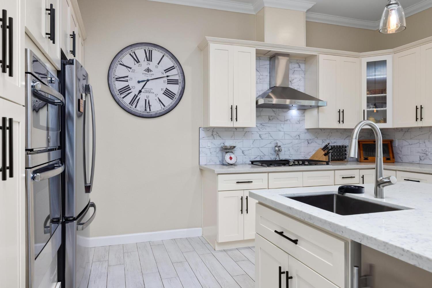 Detail Gallery Image 26 of 93 For 28344 S Lindly Ln, Tracy,  CA 95304 - 6 Beds | 5/2 Baths