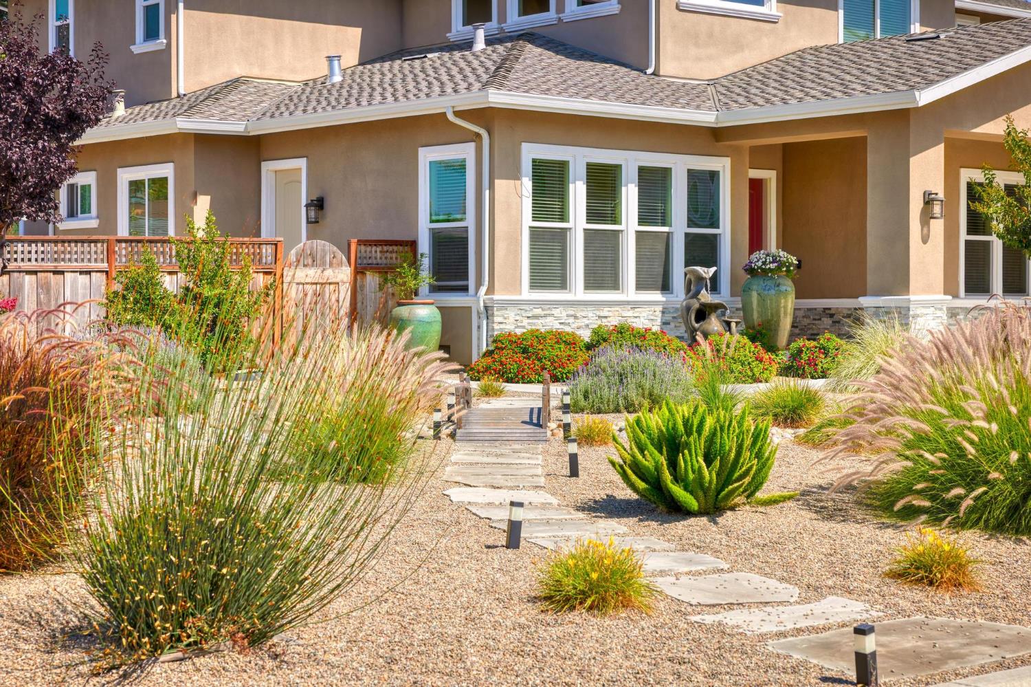 Detail Gallery Image 12 of 93 For 28344 S Lindly Ln, Tracy,  CA 95304 - 6 Beds | 5/2 Baths