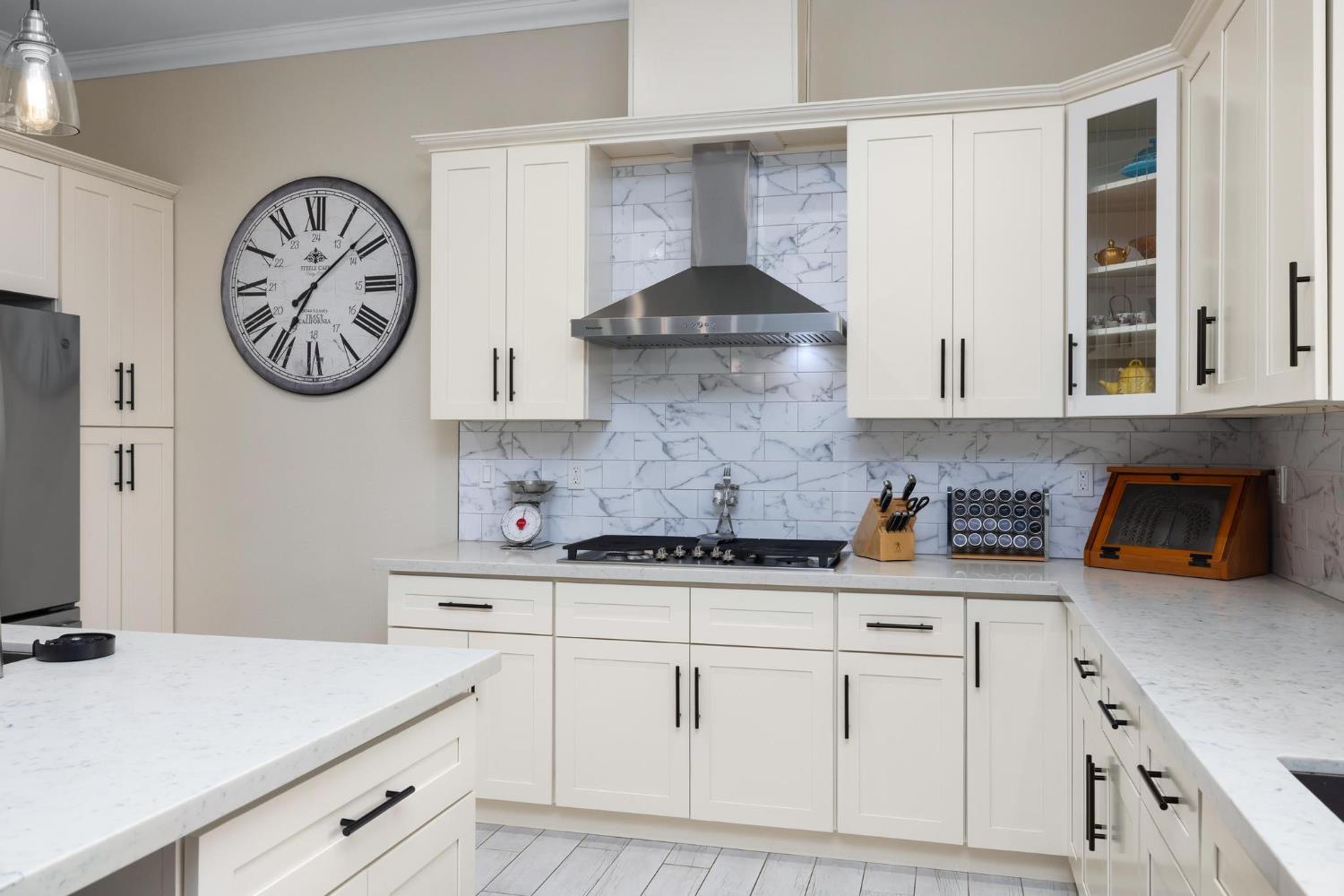 Detail Gallery Image 24 of 93 For 28344 S Lindly Ln, Tracy,  CA 95304 - 6 Beds | 5/2 Baths