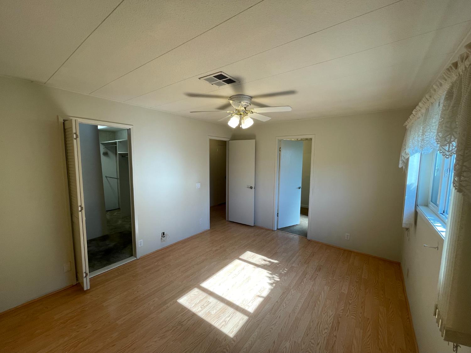 Detail Gallery Image 24 of 29 For 177 San Marcos, Lodi,  CA 95240 - 2 Beds | 2 Baths
