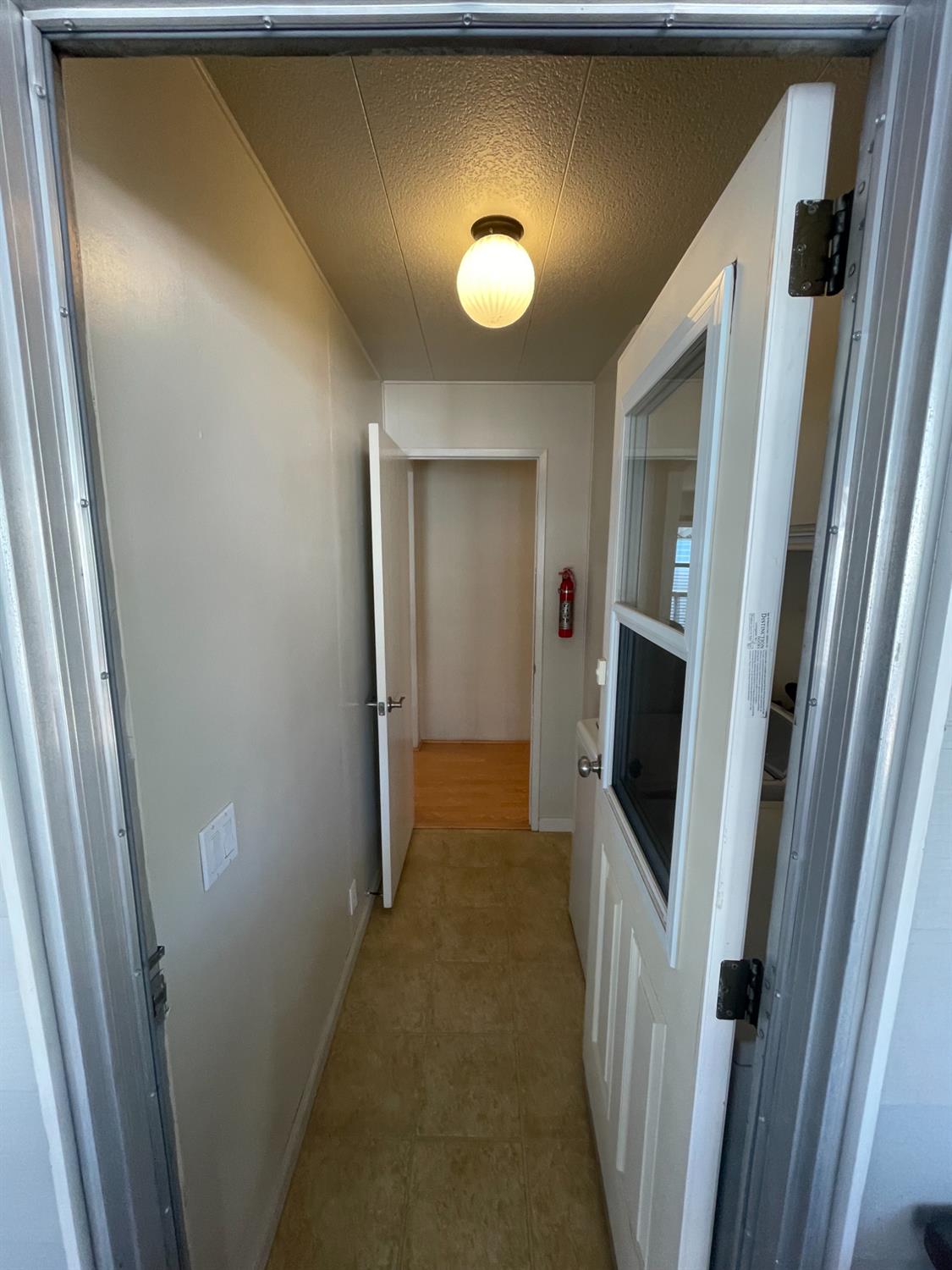 Detail Gallery Image 6 of 29 For 177 San Marcos, Lodi,  CA 95240 - 2 Beds | 2 Baths
