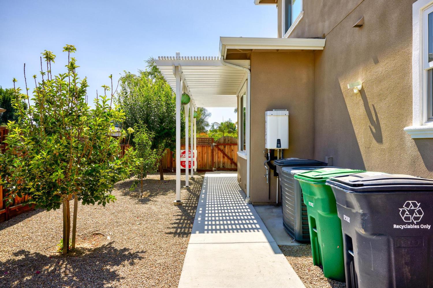 Detail Gallery Image 58 of 93 For 28344 S Lindly Ln, Tracy,  CA 95304 - 6 Beds | 5/2 Baths