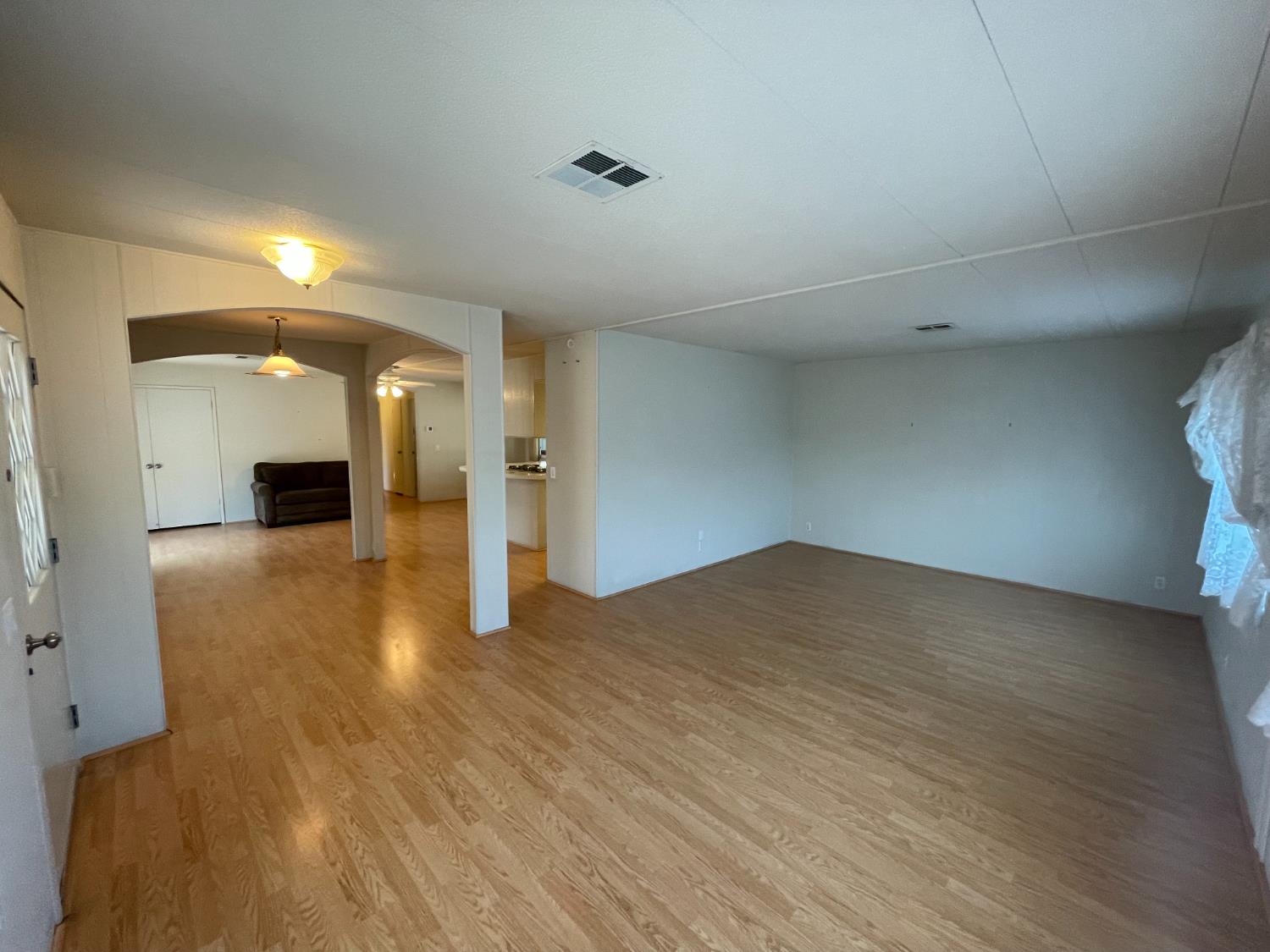Detail Gallery Image 16 of 29 For 177 San Marcos, Lodi,  CA 95240 - 2 Beds | 2 Baths