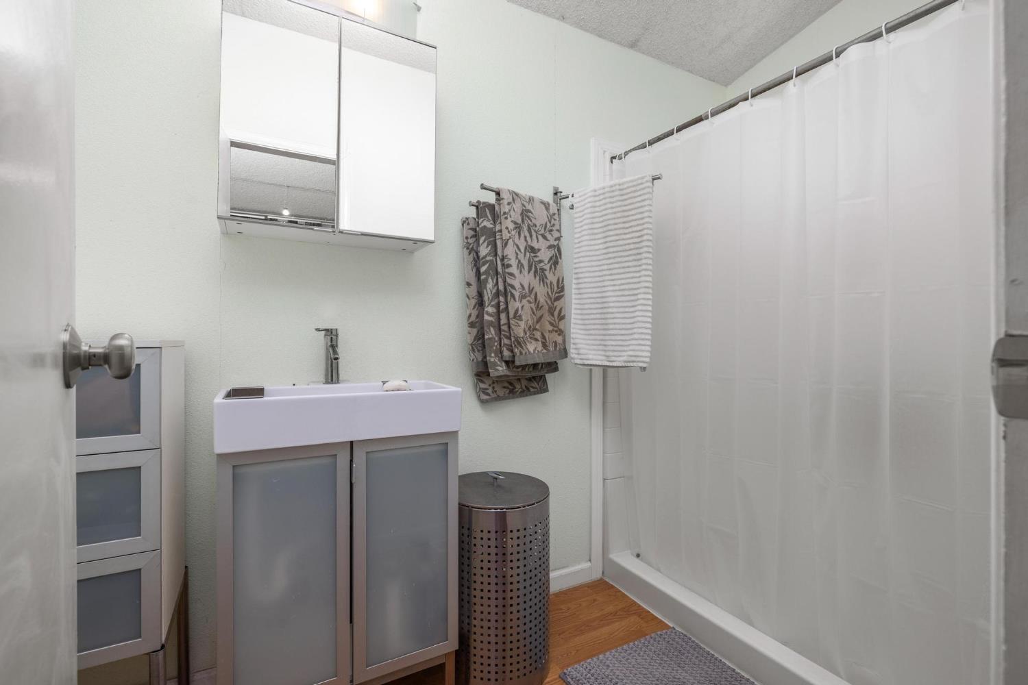 Detail Gallery Image 17 of 28 For 4399 Aplicella Ct 1, Manteca,  CA 95337 - 2 Beds | 2 Baths