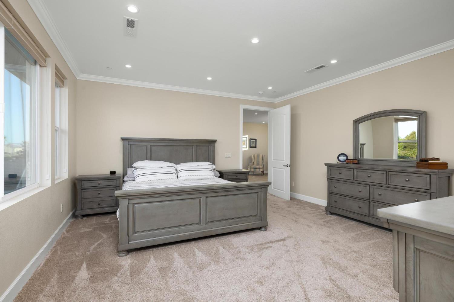 Detail Gallery Image 34 of 93 For 28344 S Lindly Ln, Tracy,  CA 95304 - 6 Beds | 5/2 Baths