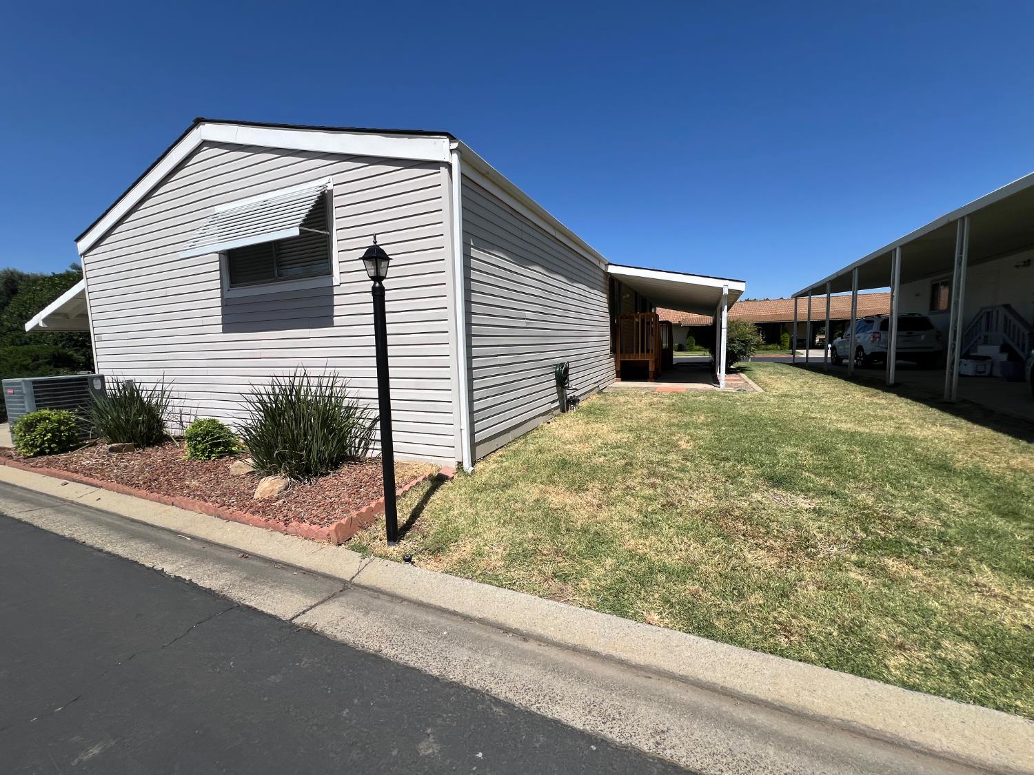 Detail Gallery Image 17 of 29 For 2240 Golden Oak Ln 134, Merced,  CA 95341 - 2 Beds | 2 Baths