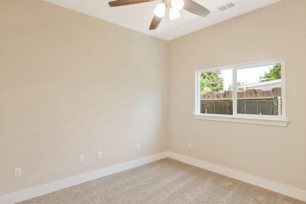 Detail Gallery Image 12 of 15 For 600 Valley View Dr, Oakdale,  CA 95361 - 3 Beds | 2 Baths