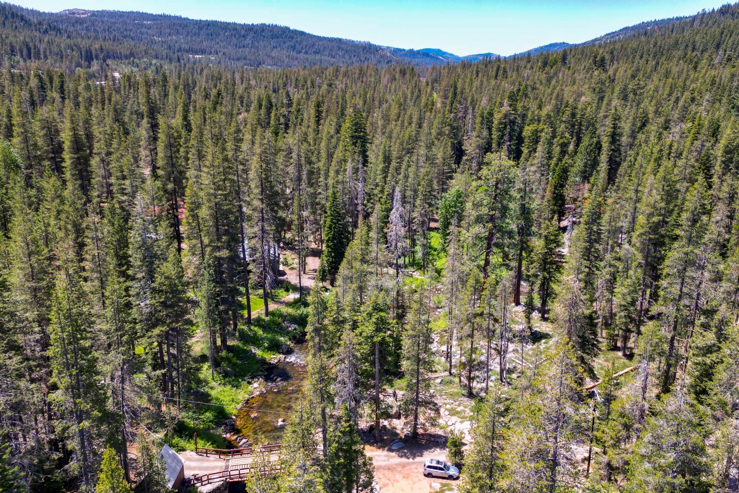 Detail Gallery Image 15 of 38 For 51515 Red Fir Dr, Soda Springs,  CA 95728 - – Beds | – Baths