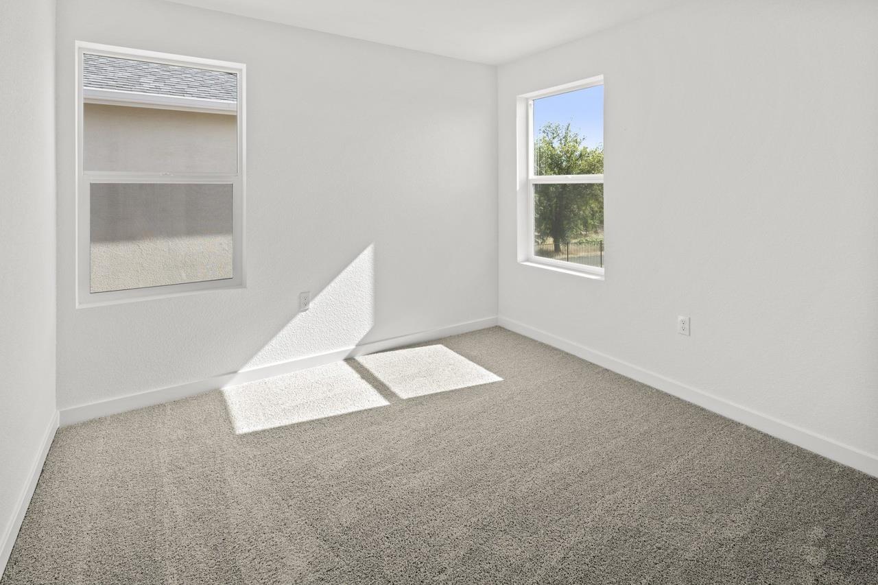 Detail Gallery Image 16 of 19 For 872 E Pecan Tree Ln #1,  Galt,  CA 95632 - 3 Beds | 2/1 Baths