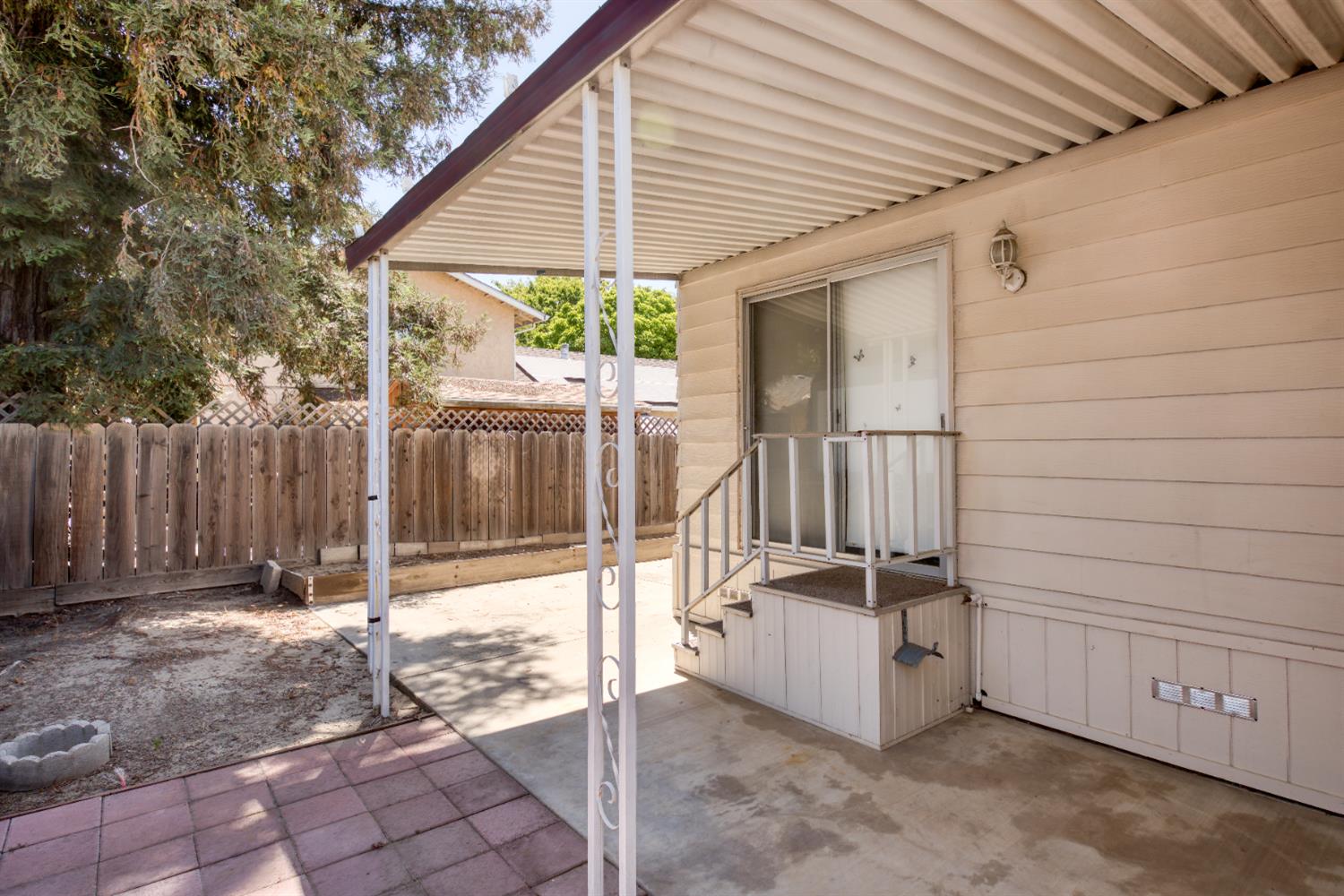 Detail Gallery Image 7 of 40 For 3916 Moana, Modesto,  CA 95356 - 2 Beds | 2 Baths