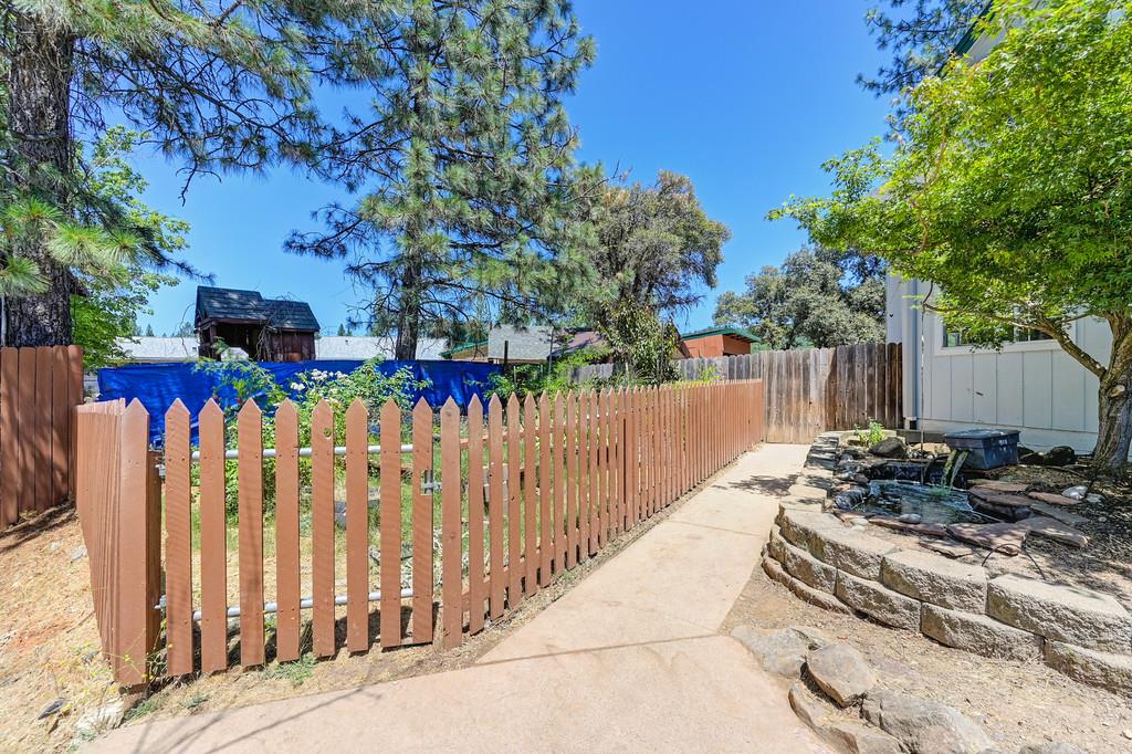Detail Gallery Image 42 of 60 For 26375 Barb Wire Ln, Colfax,  CA 95713 - 3 Beds | 3 Baths