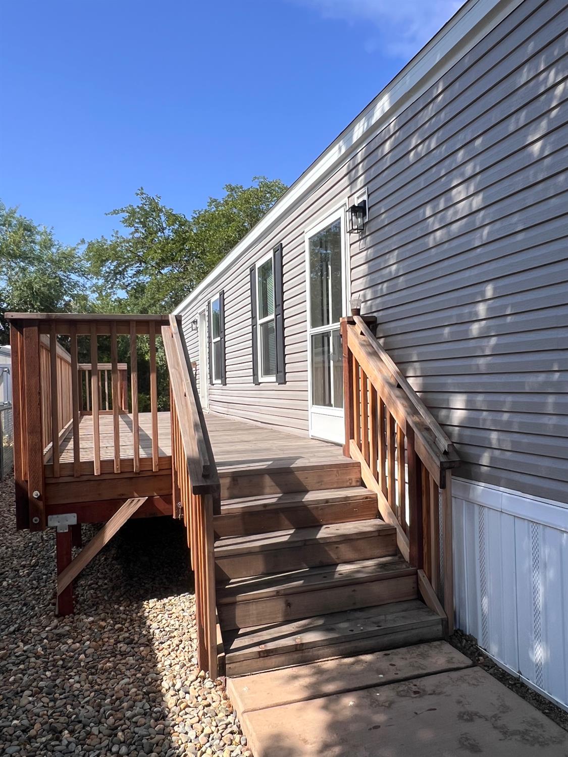 Detail Gallery Image 2 of 14 For 116 Village Cir, Sacramento,  CA 95838 - 2 Beds | 1 Baths