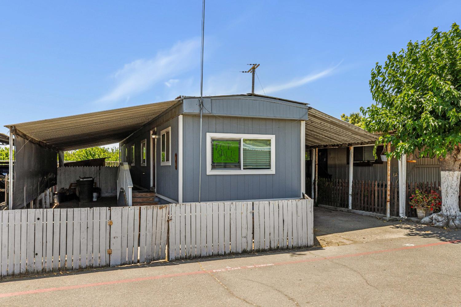 Detail Gallery Image 3 of 25 For 2030 E Grayson Rd 18, Ceres,  CA 95307 - 2 Beds | 1 Baths