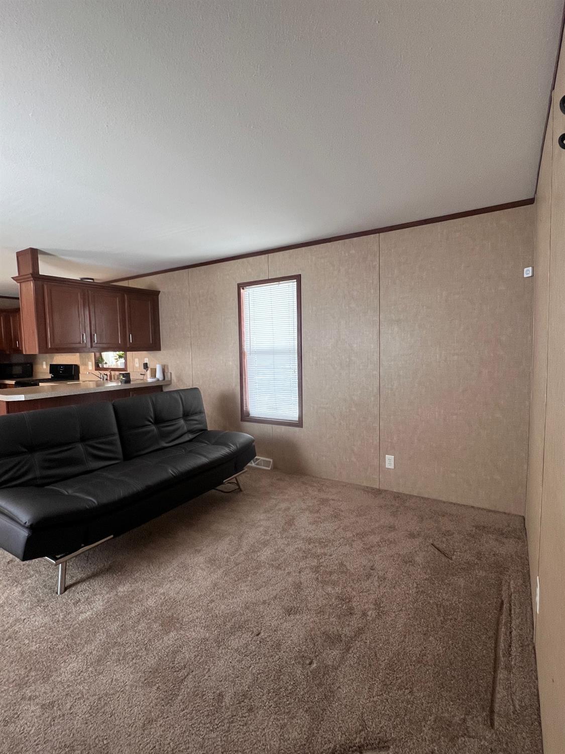 Detail Gallery Image 4 of 14 For 116 Village Cir, Sacramento,  CA 95838 - 2 Beds | 1 Baths