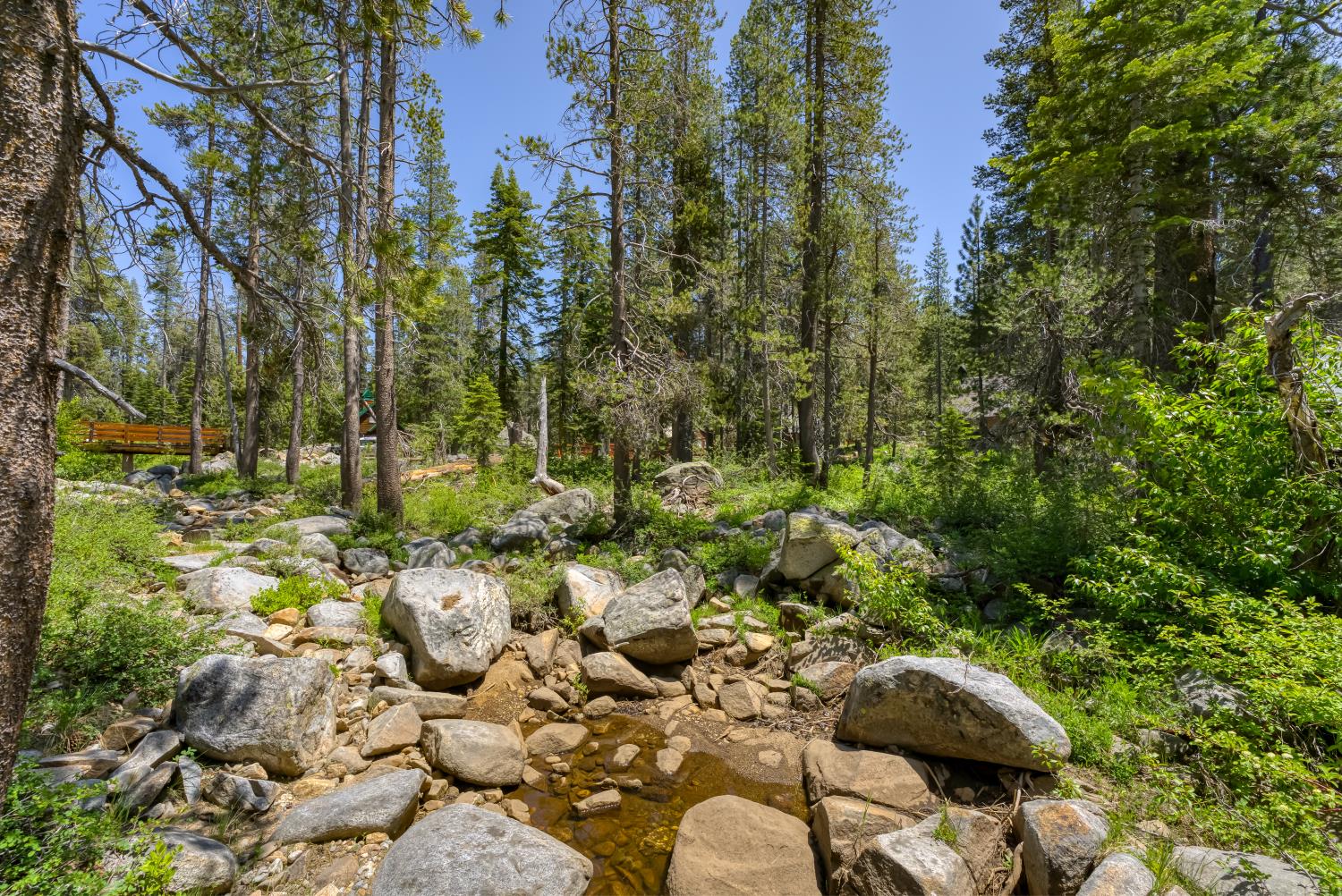 Detail Gallery Image 36 of 38 For 51515 Red Fir Dr, Soda Springs,  CA 95728 - – Beds | – Baths