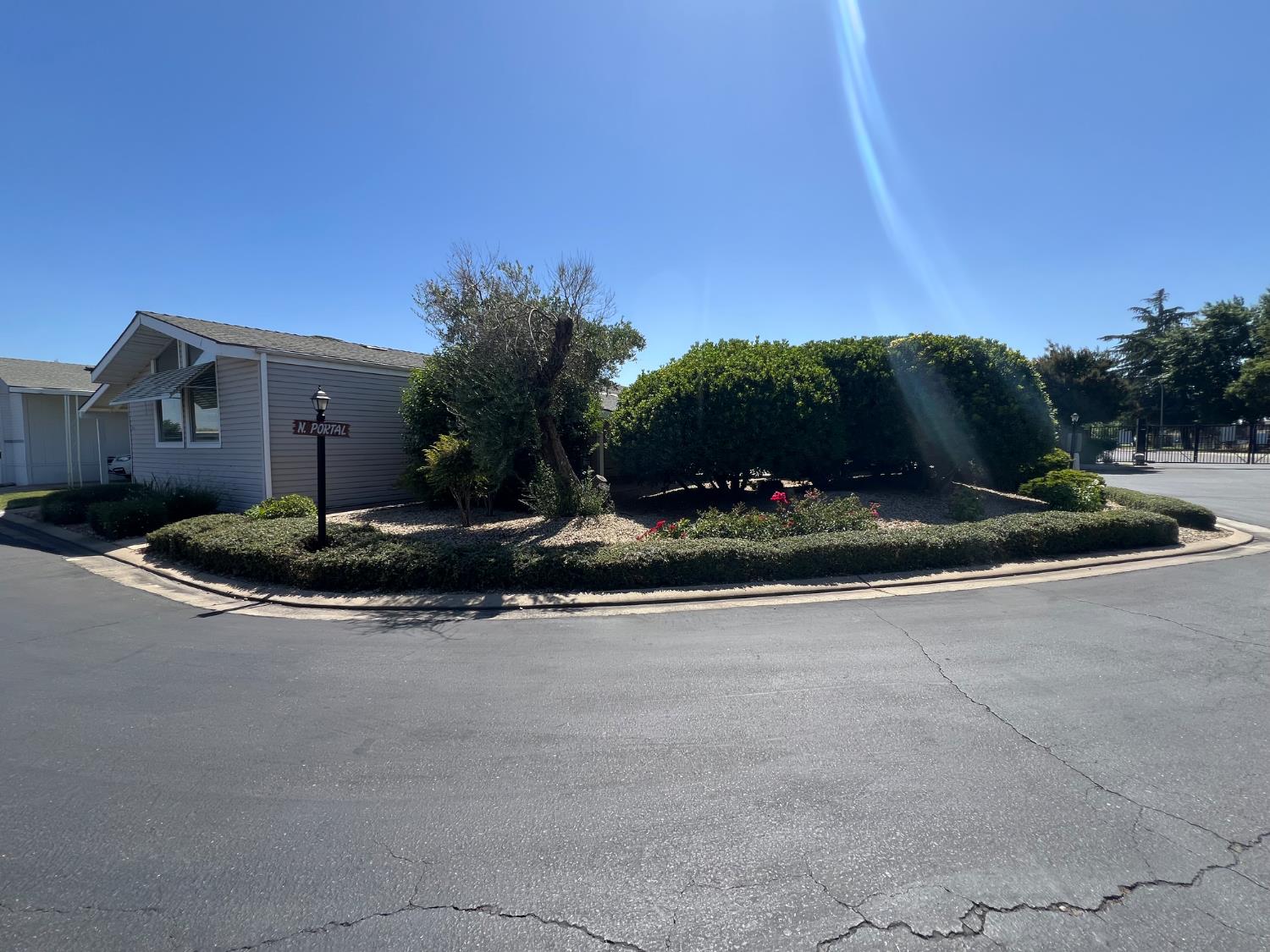 Detail Gallery Image 3 of 29 For 2240 Golden Oak Ln 134, Merced,  CA 95341 - 2 Beds | 2 Baths