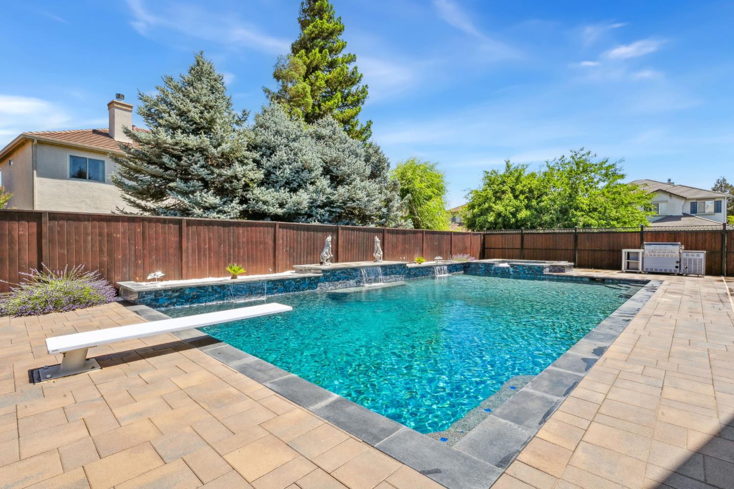 Detail Gallery Image 36 of 52 For 793 Amy Way, Manteca,  CA 95337 - 5 Beds | 3 Baths