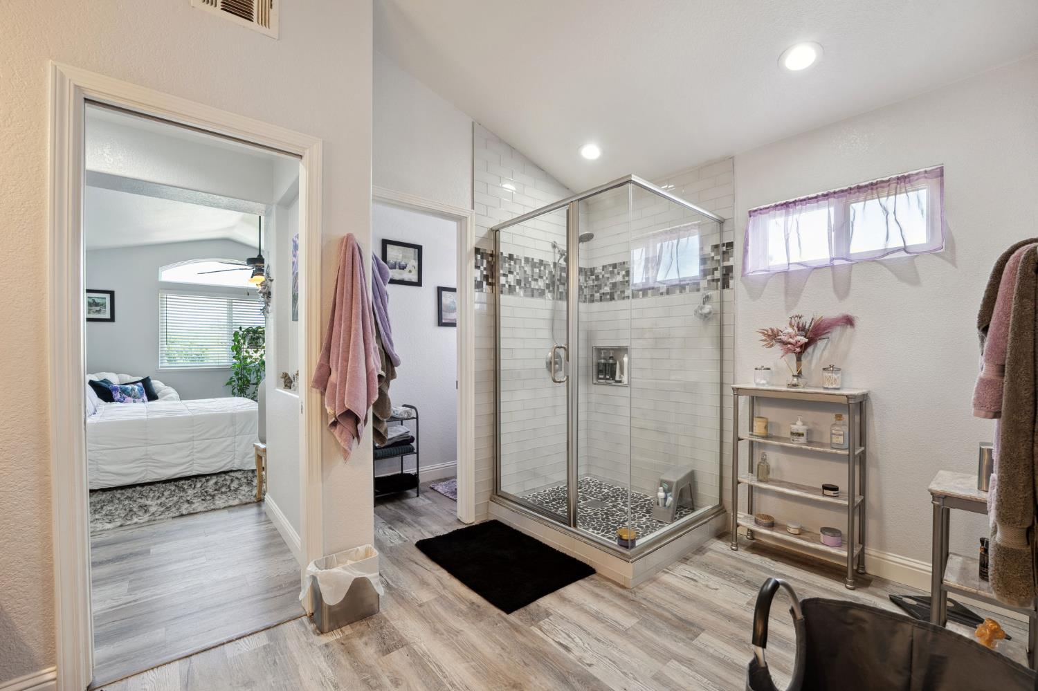 Detail Gallery Image 25 of 52 For 793 Amy Way, Manteca,  CA 95337 - 5 Beds | 3 Baths