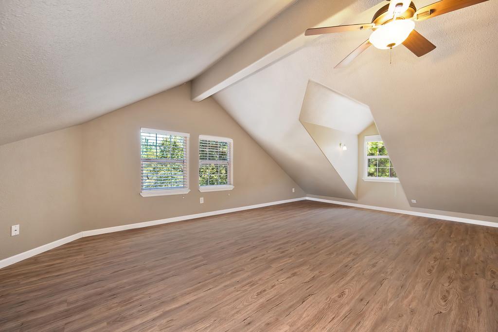 Detail Gallery Image 33 of 60 For 26375 Barb Wire Ln, Colfax,  CA 95713 - 3 Beds | 3 Baths