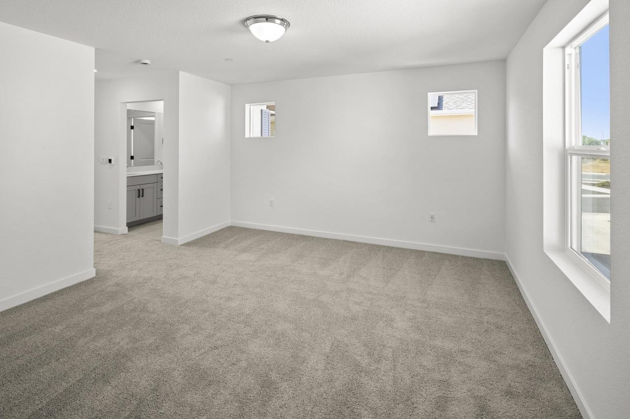 Detail Gallery Image 11 of 19 For 872 E Pecan Tree Ln #1,  Galt,  CA 95632 - 3 Beds | 2/1 Baths