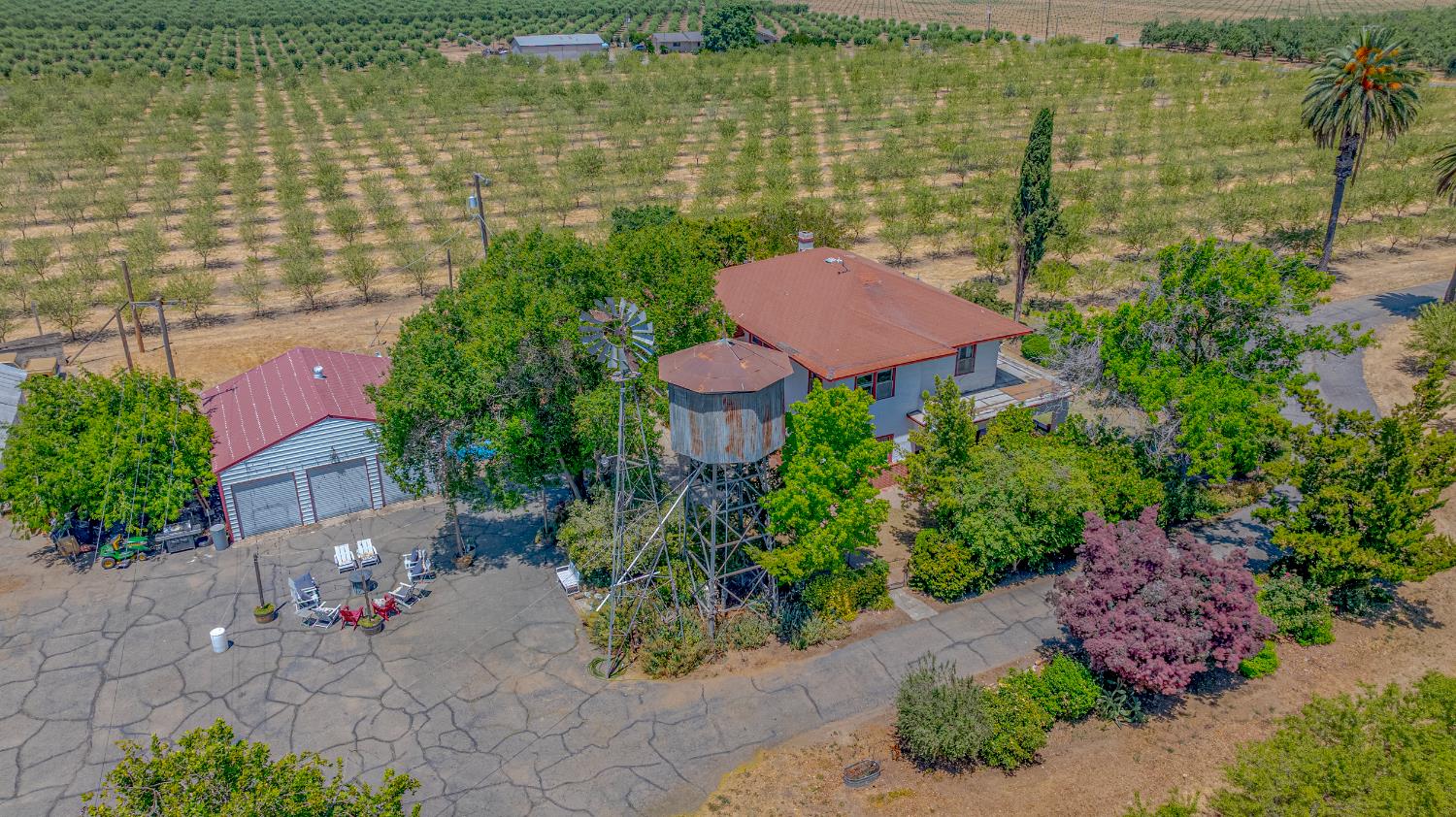 Detail Gallery Image 14 of 64 For 14625 Le Grand Rd, Le Grand,  CA 95333 - 5 Beds | 3 Baths