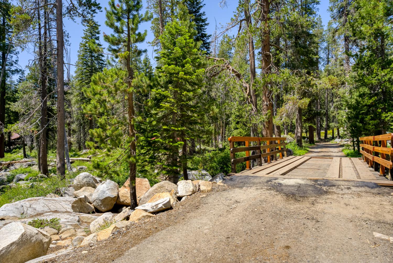 Detail Gallery Image 32 of 38 For 51515 Red Fir Dr, Soda Springs,  CA 95728 - – Beds | – Baths
