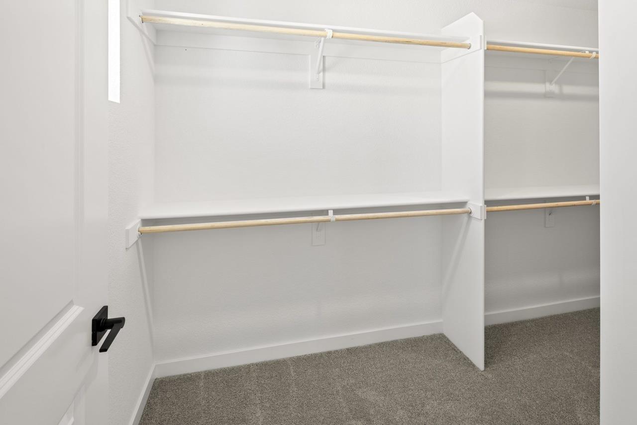 Detail Gallery Image 13 of 19 For 872 E Pecan Tree Ln #1,  Galt,  CA 95632 - 3 Beds | 2/1 Baths